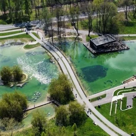 Nowoczesny Dabska Arena / Parking Cracovia