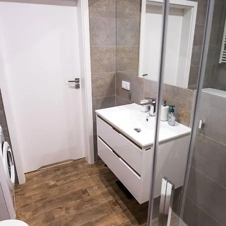 Appartamento Nowoczesny Dabska Arena / Parking